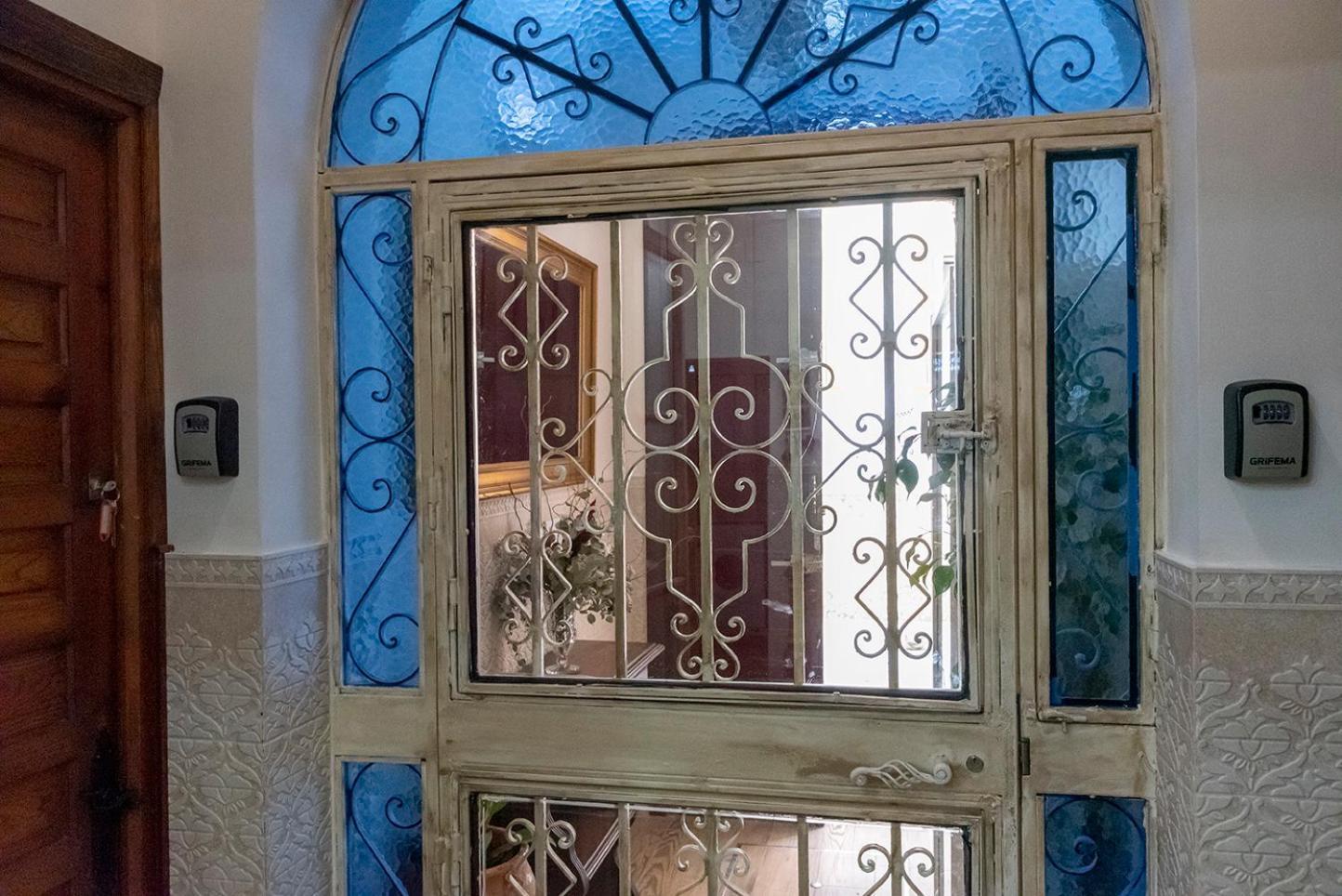 Apartament Casa De La Juderia Dona Pilar Sewilla Zewnętrze zdjęcie